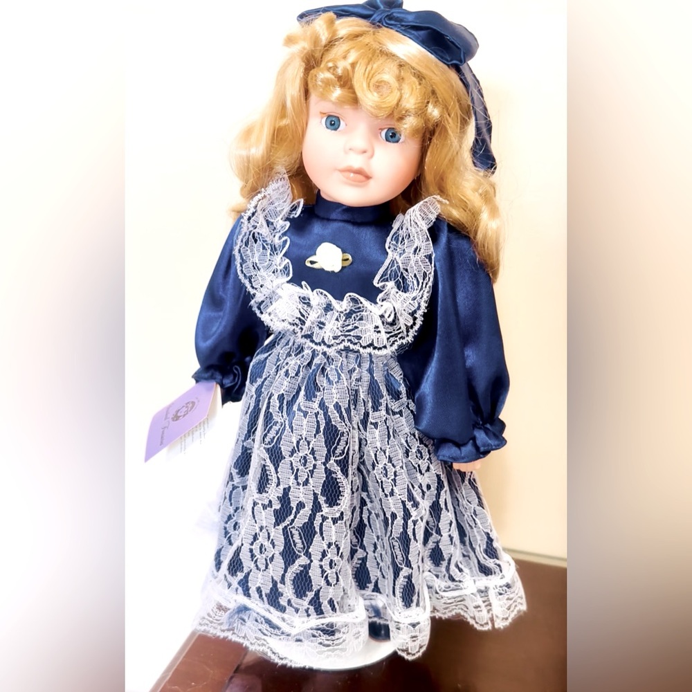 NIB Vintage Danbury Mint Blue and White Victorian Doll With Certificate